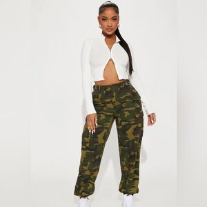 Fashion Nova Cadet Kim Army Camo Pants Size Medium